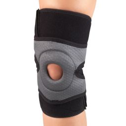Champion 0476 Multilayer Knee Wrap with Stabilizer Pad - Black
