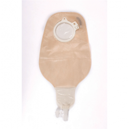Coloplast 8114 Assura Magnum 2-Piece Drainable Transparent Ostomy Pouch, 3/8 to 1-3/8" Stoma (BX/10)
