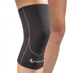 Mueller Mueller Sports Medicine 52642-Knee Sleeve Mueller Medium Pull-On 14 to 16 in Knee Circumfere